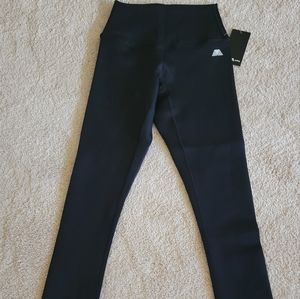4TH ARQ Black Yoga Full Support Leggings XS